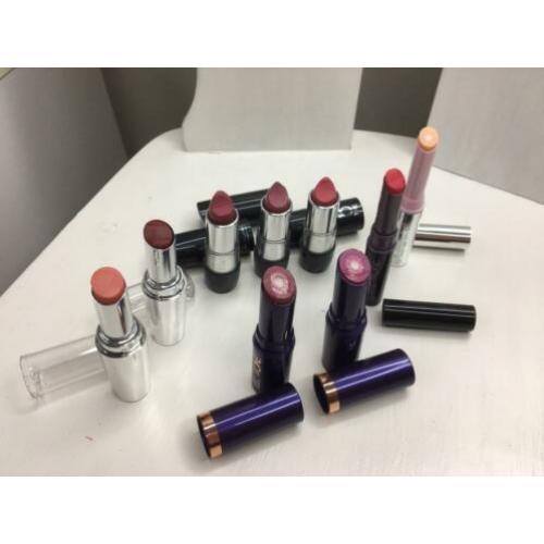 Oriflame lipstick testers