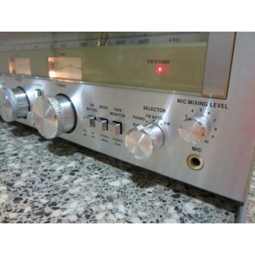 Sansui G-2000 AM/FM Stereo Receiver