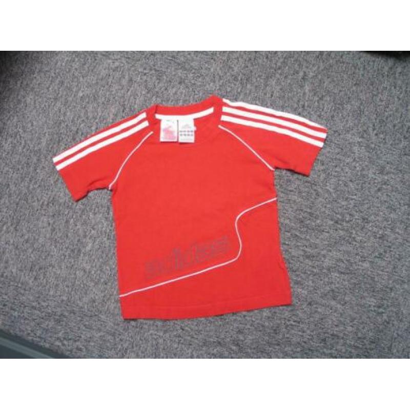 Adidas shirt + Mitch k.broek + Raer k. broek m 104