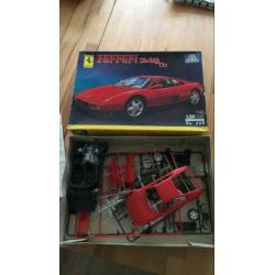 Italeri Ferrari 348tb bouwpakket 1:24