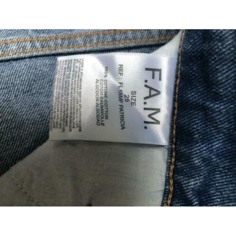 FAM jeans, model mum fit in maat 25 NIEUW!
