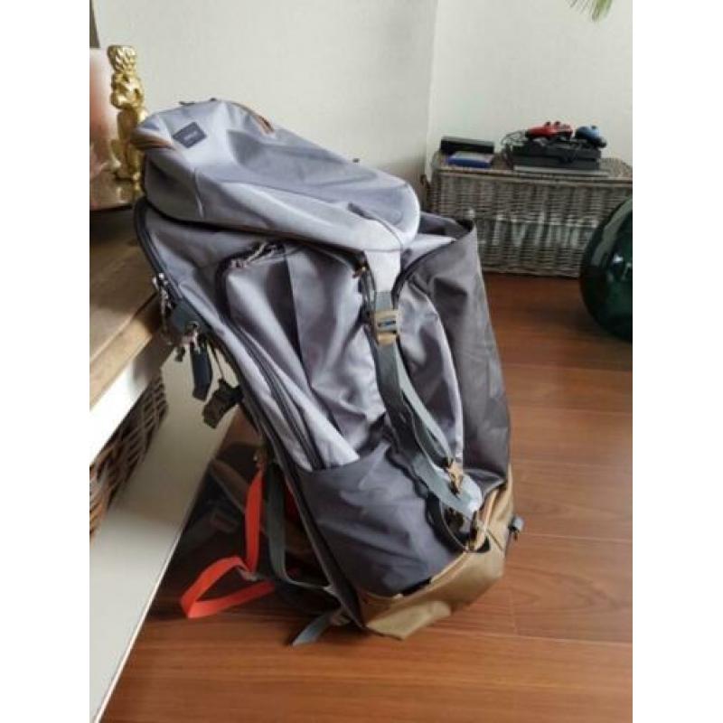 Backpack dames travel 500 70 liter grijs