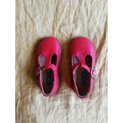 Gloednieuwe schoenen, Koel4Kids, rood, maat 23
